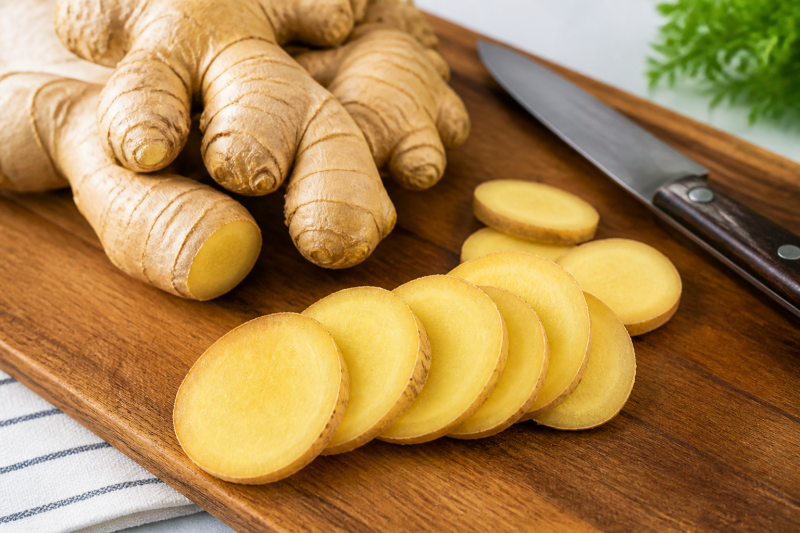 Slice the ginger